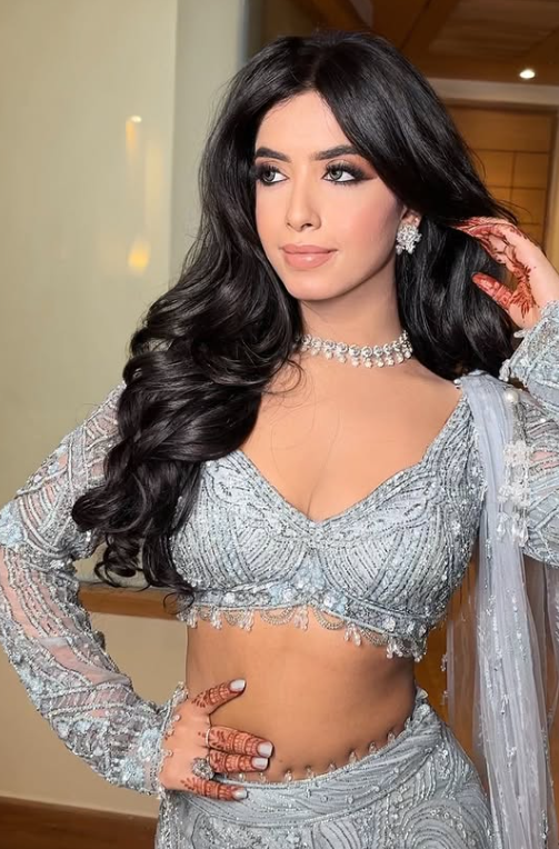 Soft Curls with Side Sweep