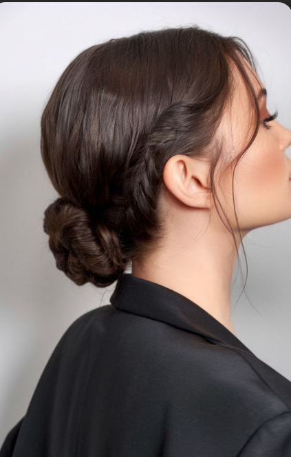 Low Twisted Bun