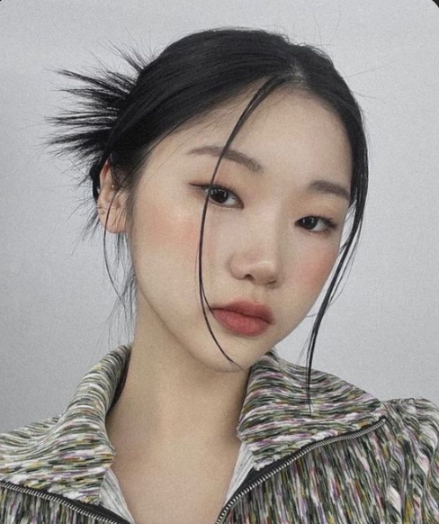 Messy Bun with Tendrils