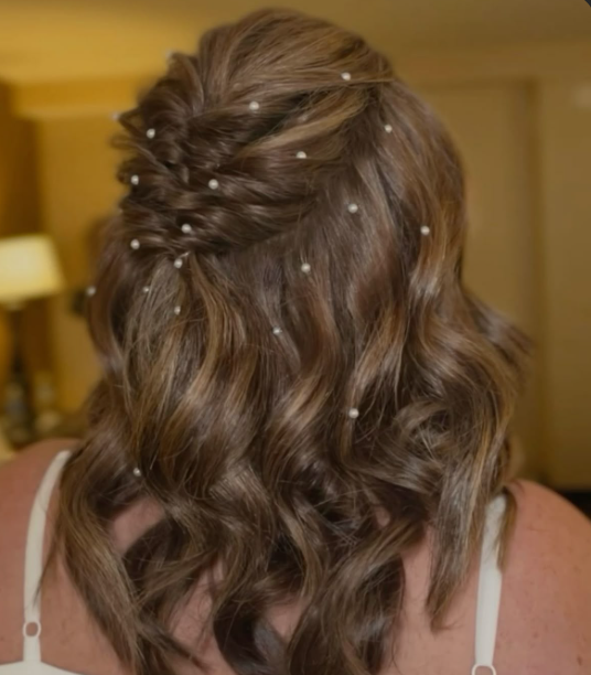 Soft Curls with Hair Accessories
